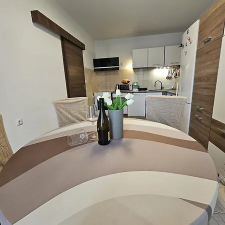 Comfortable Sara 2 With Free Parking * Pula