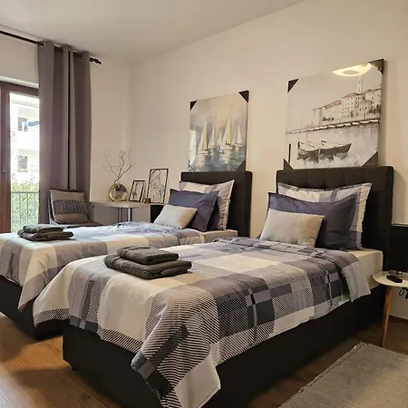Comfortable Sara 2 With Free Parking Apartment *