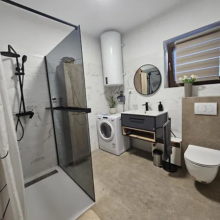 Apartment Comfortable Sara 2 With Free Parking